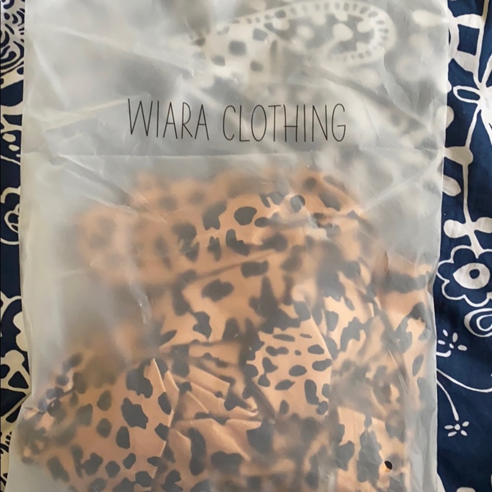Wiara Cheetah print shirt, super cute!